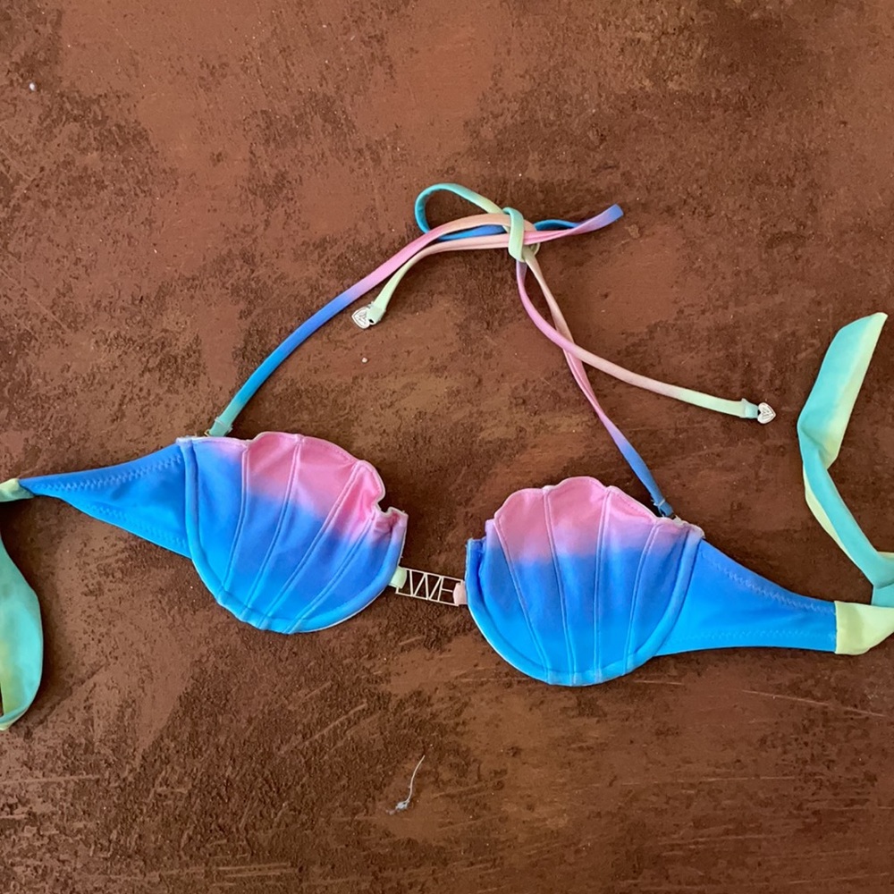 Wildfox Mermaid Shell Bathing Suit Top XS
